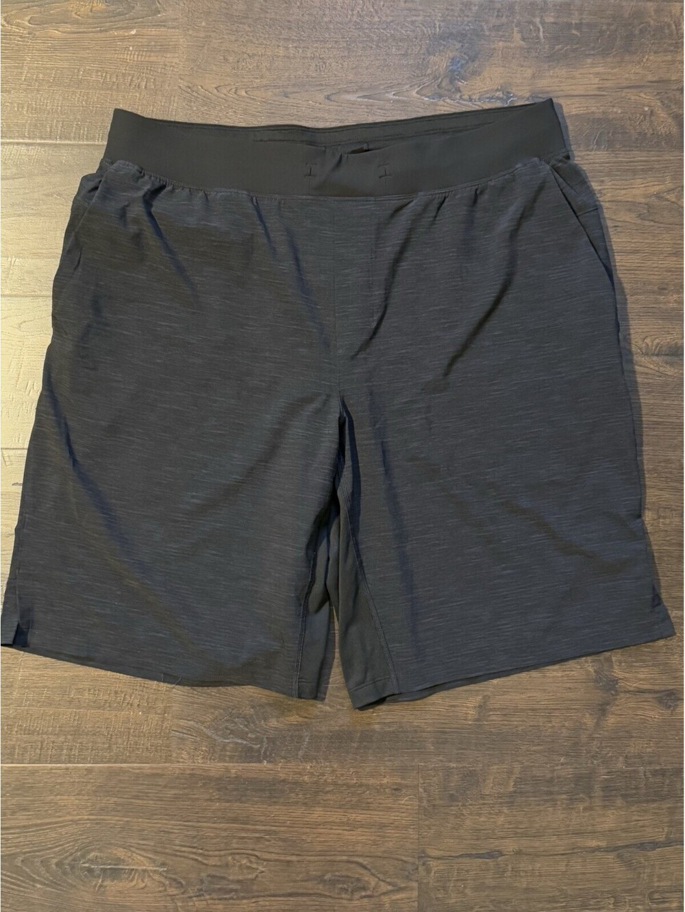 Lululemon Pace Breaker Shorts Men’s XXL Black Heather Linerless 7” Running